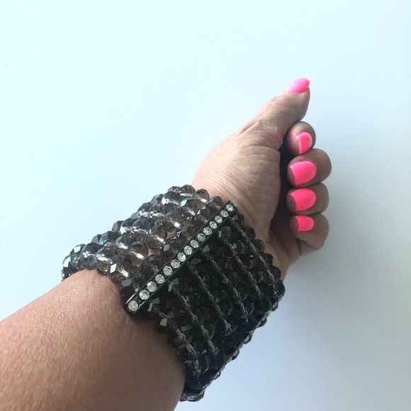 ✨Awesome 6 rows crystals cuff & rhinestones ✨ - Picture 2 of 5